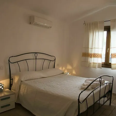 Apartament Bados Mare